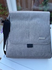 BabaBing Lite 2 Baby changing