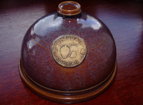 Cheddar gorge pottery cheese - a,