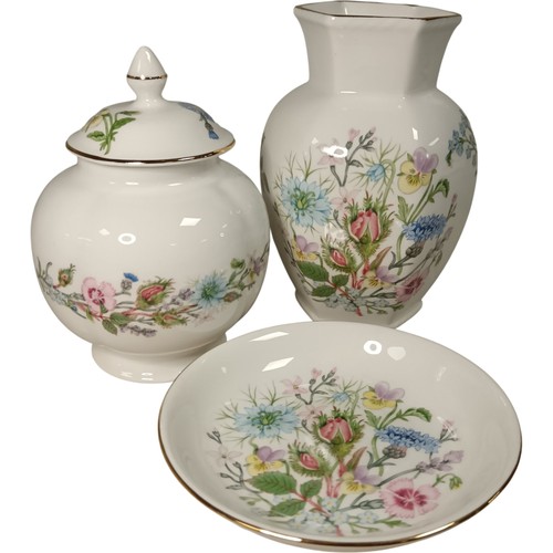 Aynsley wild tudor bone china - tudor,