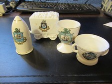 4 vintage crested china items