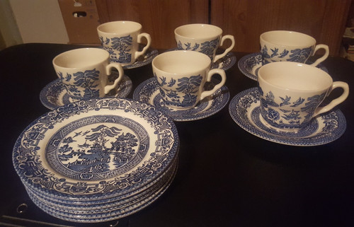 Willow pattern cups - willow,