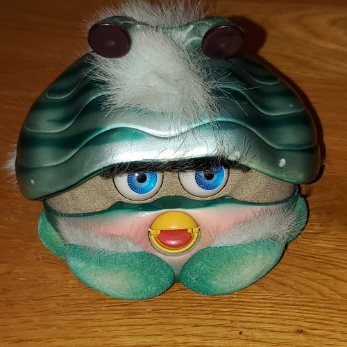 Shelby furby aquamarine 2001 - furby,