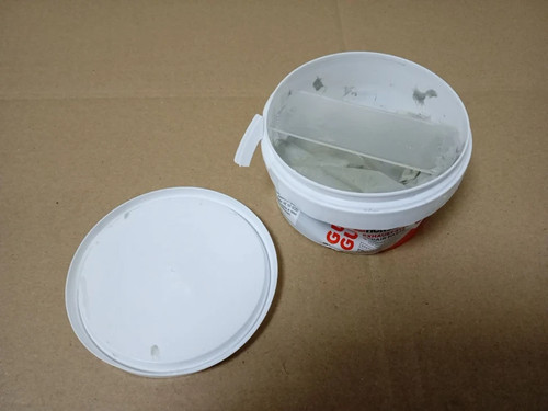 Holts gun gum exhaust paste - exhaust,