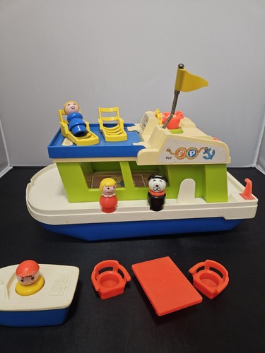 Vintage 1972 fisher price - a,