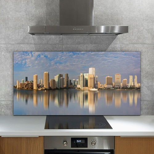 Glass kitchen splashback - glass,