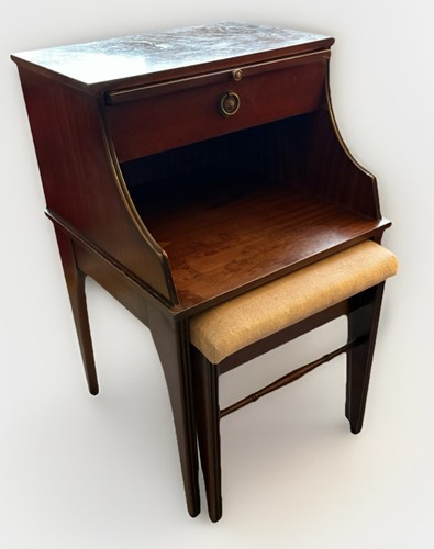 Chippy mahogany telephone - mahogany,