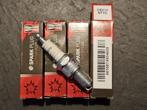 Champion spark plug set - champion,