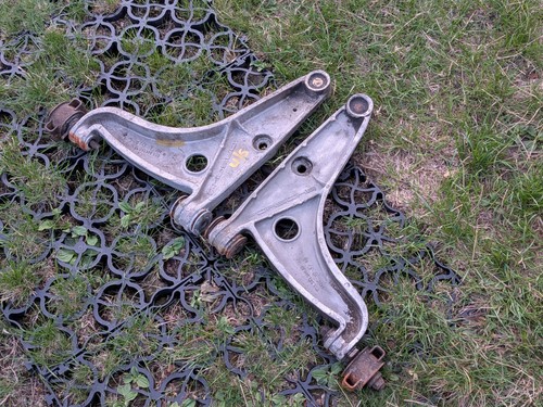 Porsche 944 front alloy - porsche,