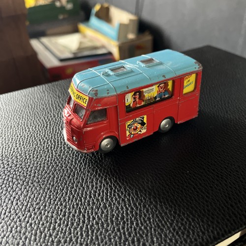 Corgi toys 426 - corgi,