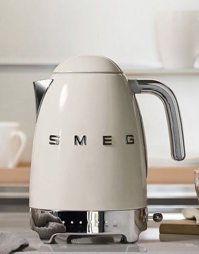 Cream smeg jug kettle - jug,