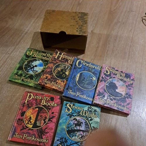 Jan pieńkowski first - first, edition
