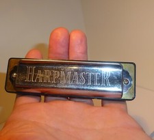 Suzuki MR200 HarpMaster - F [MR200F] Diatonic Harmonica , 10-hole, harp
