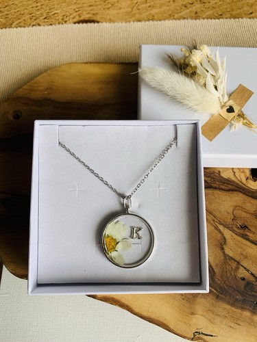 Personalised pendant with - with, real