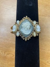 Cameo Clasp Bracelet