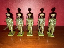 BRITAINS TOY SOLDIERS SET