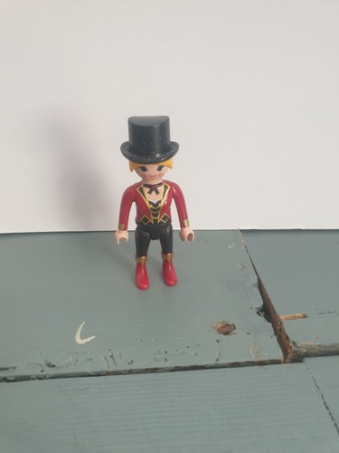 Playmobil circus ringmaster