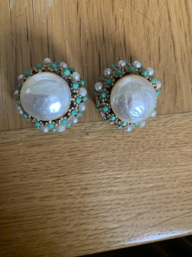 Glamorous clip earrings - clip, faux