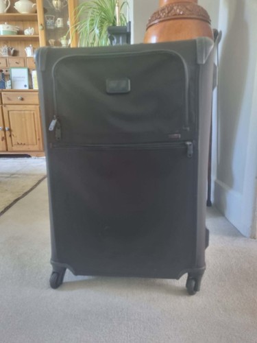 Tumi black nylon canvas - black,
