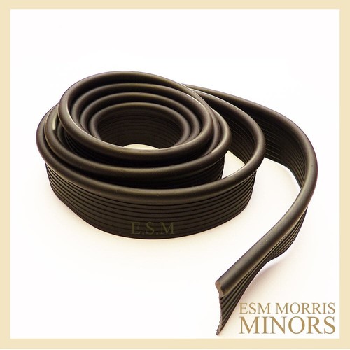 Morris minor rear wing piping - minor,