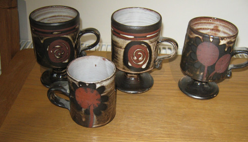 Vintage briglin pottery mugs - 3,