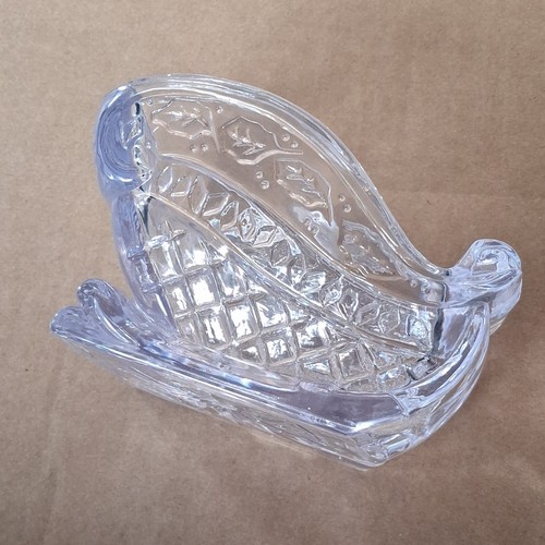 Clear plastic santa sleigh - clear,