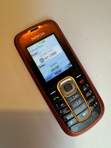 Nokia 2600 classic - ,