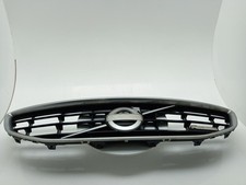 VOLVO V40 GRILLE Front Centre Grille with Volvo Emblem 2012-2016 31353120 
