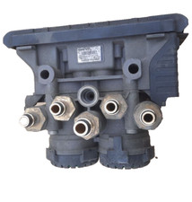 Volvo FH4 FH5 Euro 6 Genuine EBS Brake Modulator Valve 22225552