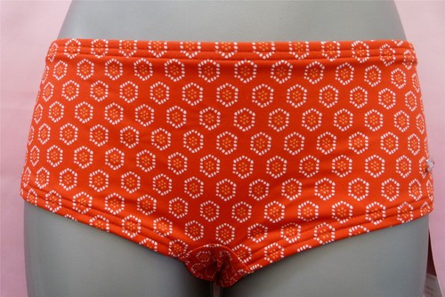 Triumph your curves hipster - 4,