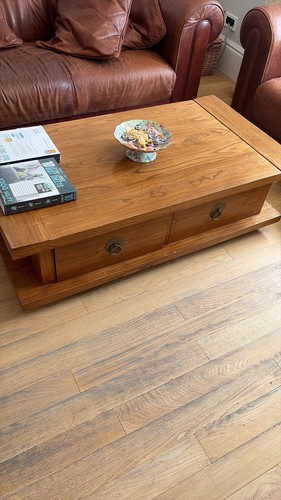 Solid oak chunky coffee - oak,