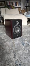 2 Solo6 Be Focal speakers. 
