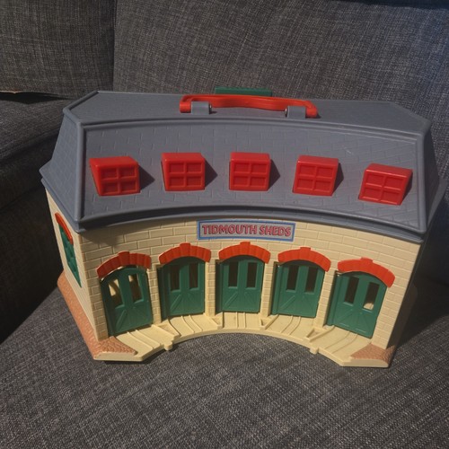 Musical tidmouth sheds track - tidmouth,