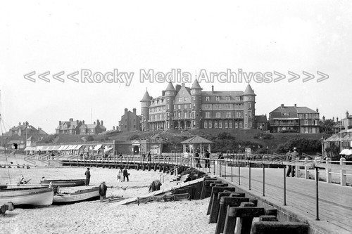 Ohh the beach gorleston - the, beach,