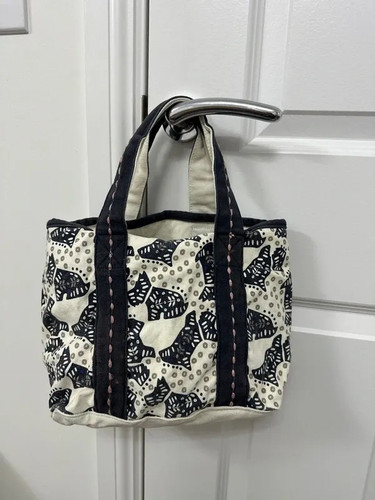 Radley london white and navy - london,