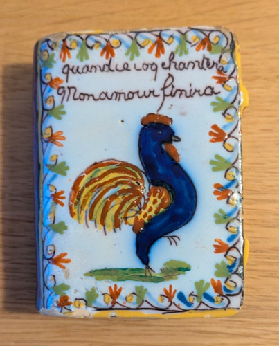 Quimper cockerell snuff - quimper, bottle