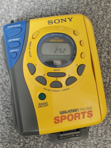 Vintage sony sports walkman - vintage,