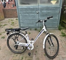 Pro rider women’s bike Battery Included And Key To Take Battery Out And Lock It 