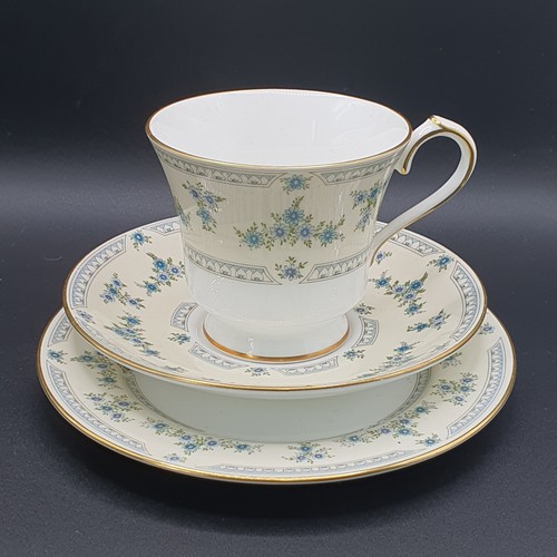Floral pattern beige and - on,