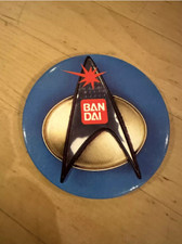 BANDAI PROMO STAR TREK THE NEXT GENERATION PROMO PIN BADGE PLAYMATES FIGURES