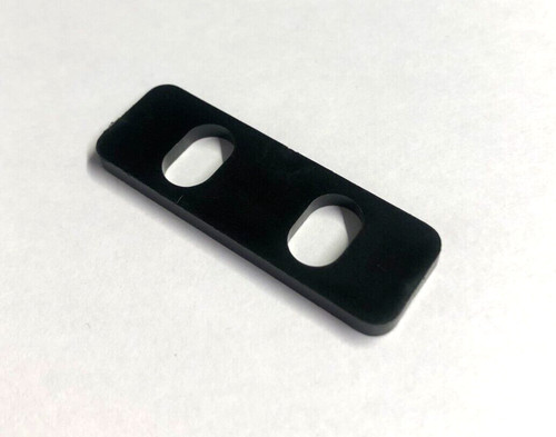 Polyplastic window catch - window, and