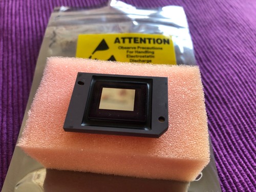 Dmd dlp chip 1024x768 - /,
