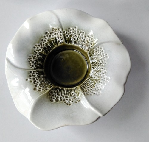 Pretty honiton pottery - pretty,