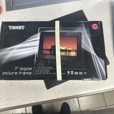 TEXET 7” TFT LCD SCREEN DIGITAL PICTURE FRAME SLEEK ACRYLIC DESIGN WITH STAND