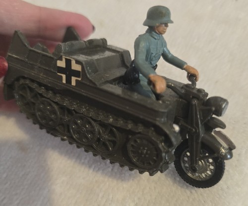 Britains 9780 kettenkrad - britains,