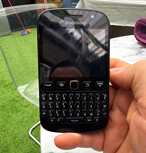 Blackberry 9720 black - 9720,