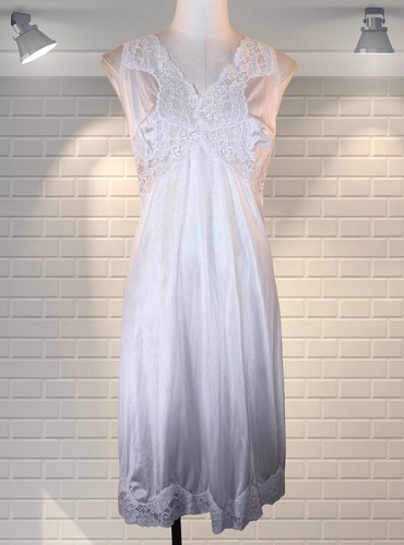 Vintage gorgeous white - vintage,