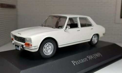 Scale diecast model - o,