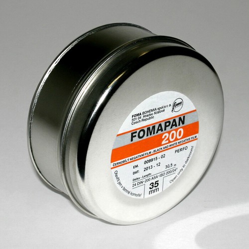 Fomapan 200 black white - fomapan,