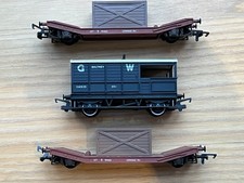 OO gauge Airfix 2 Lomac wagons