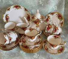 Vintage Royal Albert Old